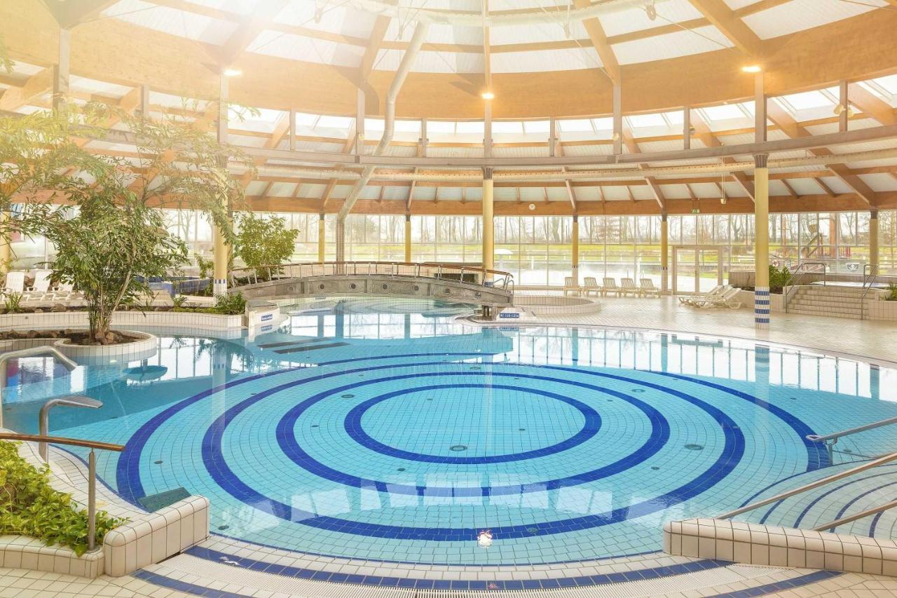 Balkon, Gratis Nutzung Vom Ahoi Erlebnisbad Und Sauna In Sellin - Villa Karola Fewo 09 Goehren  Eksteriør billede